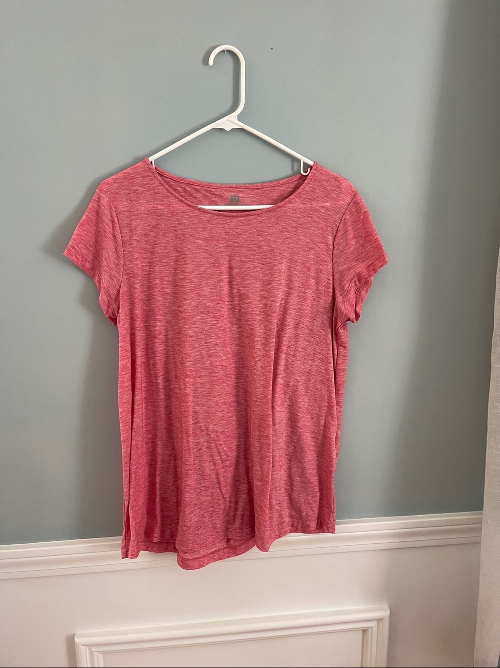 Sherpa Women's Short Sleeve Heathered Pink Tee